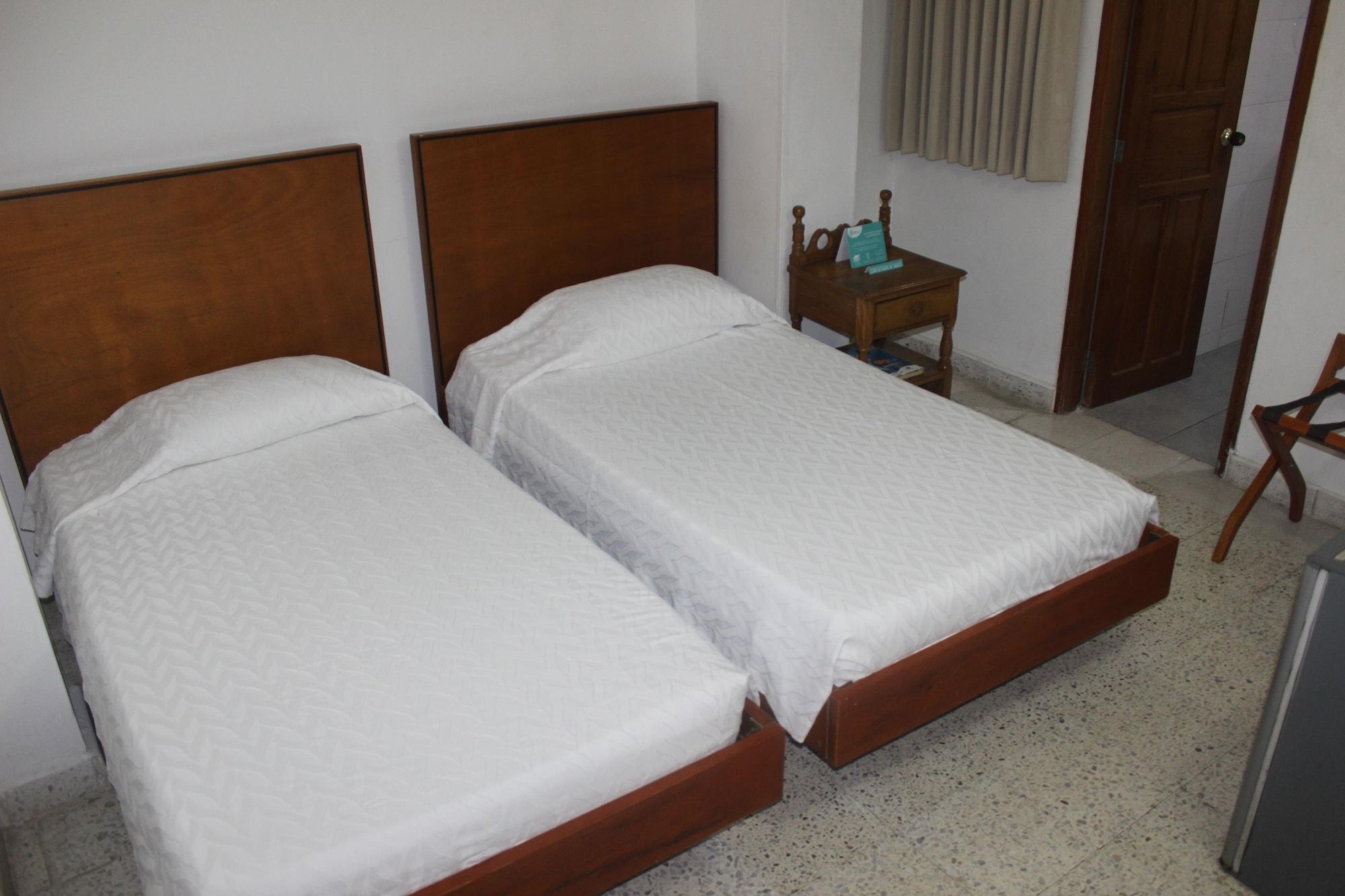 Hotel Monterrey Barranquilla  Exterior photo