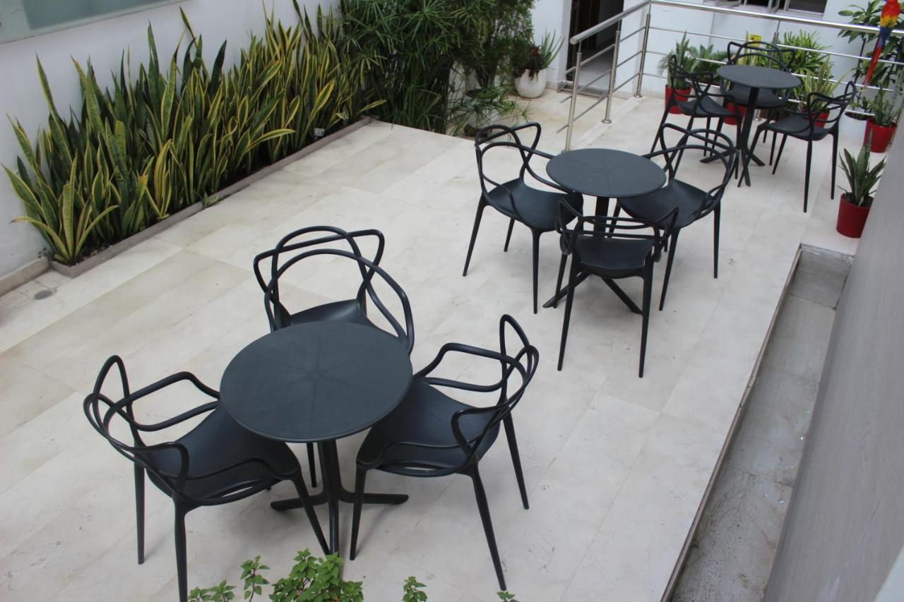 Hotel Monterrey Barranquilla  Exterior photo